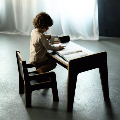 Szék gyerekeknek - S - fekete