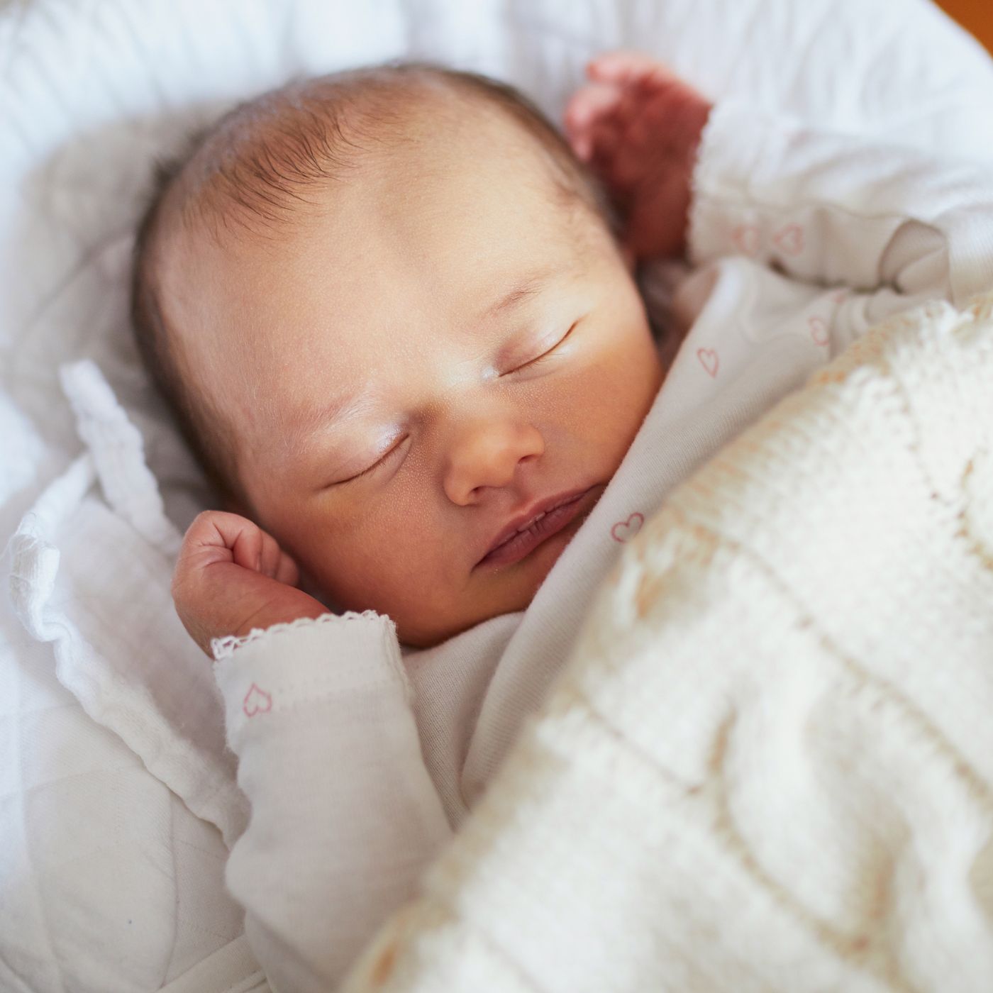 Miért érdemes bambusz takarót használni újszülötteknél?